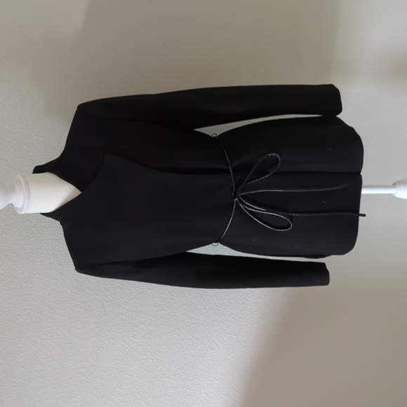 Halogen Stylish Black Blazer with Pleather Belt- Size XS - Picture 1 of 5